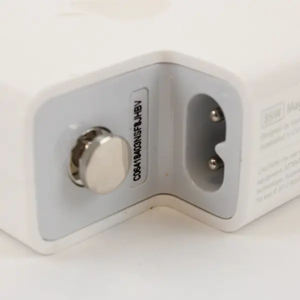 Apple 85W MagSafe 2 Power Adapter A1424 MacBook Pro Untested