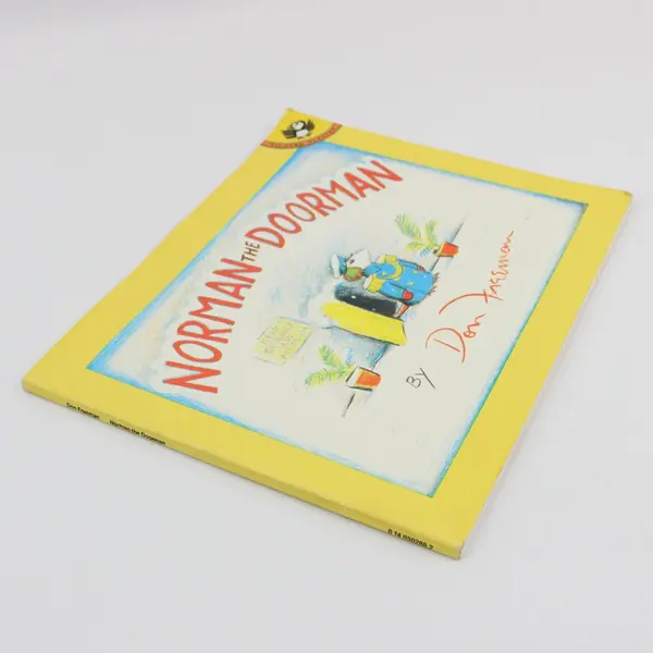 Norman the Doorman Trade Paperback Children's Book 1987, Don Freeman 