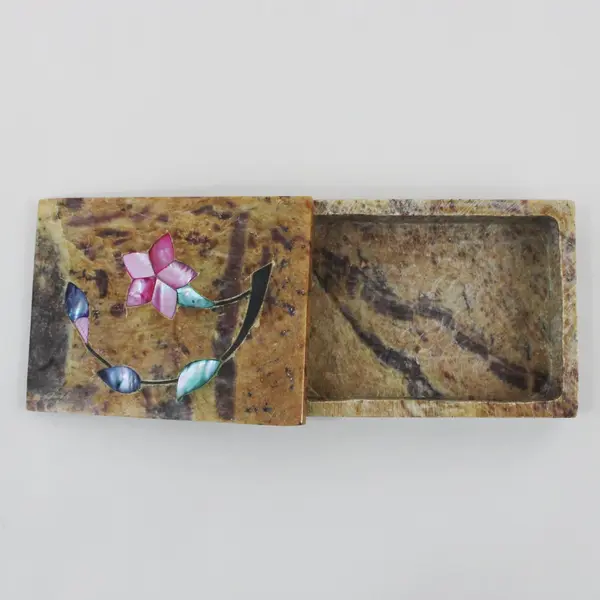 Soapstone Mother-of-Pearl Inlaid Floral Trinket Box With Fitted Lid