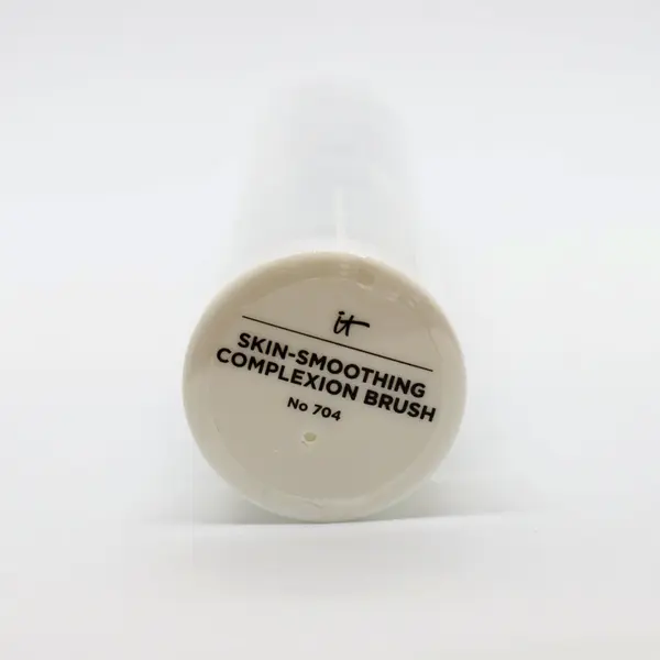 IT Cosmetics Heavenly Skin Smoothing Complexion Makeup Brush