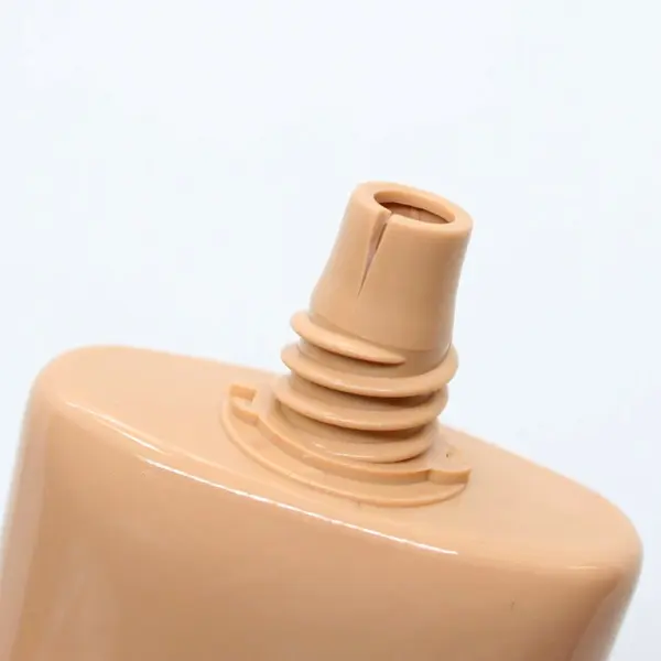Laura Geller Quench N Tint Hydrating Foundation Light Medium