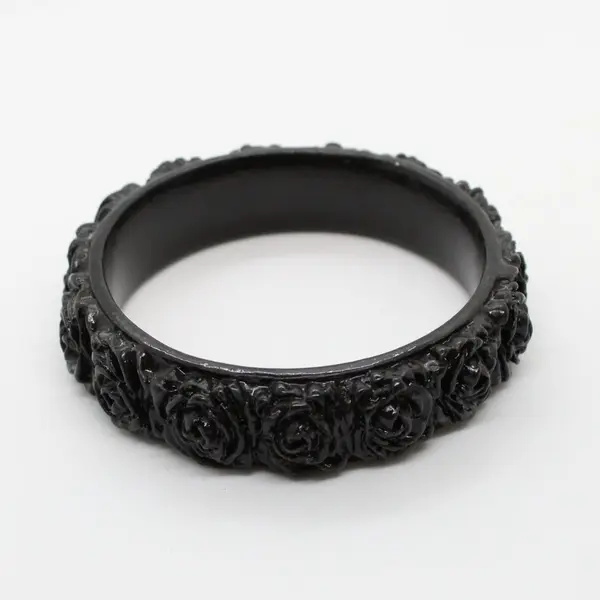 Vintage Molded Black Celluloid Floral Bangle Bracelet