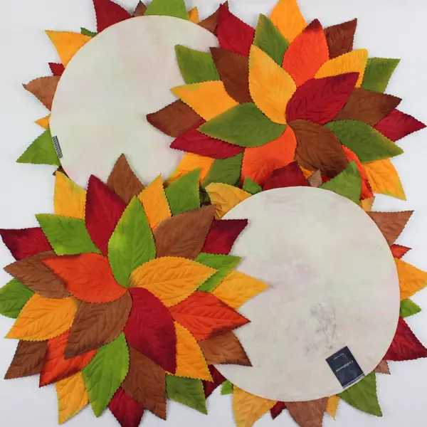 Croft & Barrow Round Autumn Leaf Placemats Set of 4 16 Inch FLAWED