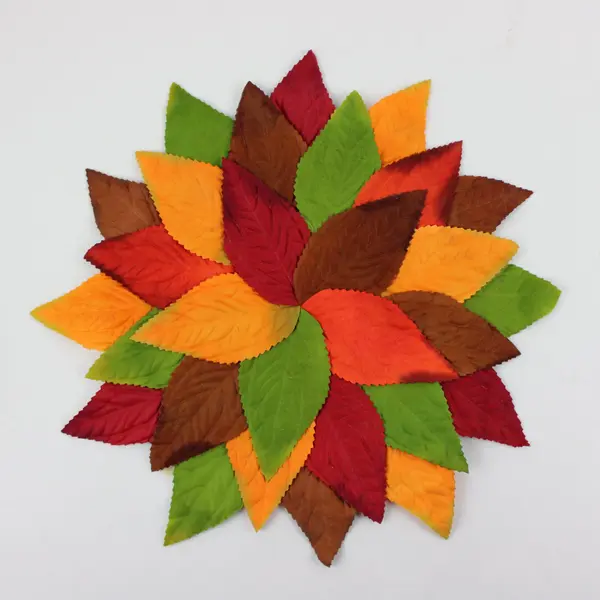 Croft & Barrow Round Autumn Leaf Placemats Set of 4 16 Inch FLAWED