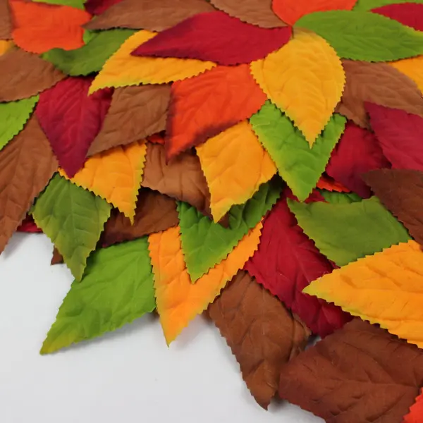 Croft & Barrow Round Autumn Leaf Placemats Set of 4 16 Inch FLAWED