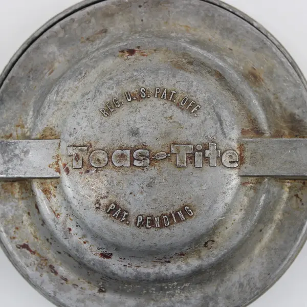 Vintage Toas-Tite 4.5in Campfire Pie Iron Sandwich Maker