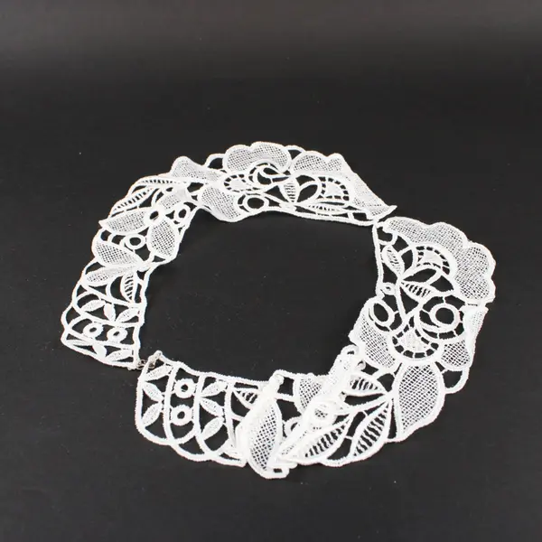 Venise Lace Collar Applique White Floral 11 x 5.5 in Sewing Trim
