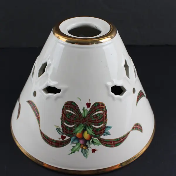 Lenox Holiday Tartan Candlestick Lamp with Shade 13.5in