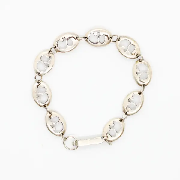 925 Sterling Silver Oval Link Elephant Cutout Bracelet 7.5 Inch Secure Clasp