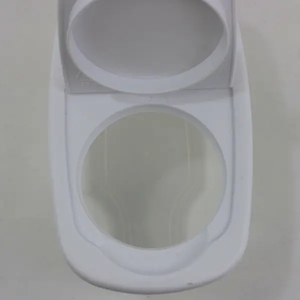 Rubbermaid 1.8 L (2 Qt) Translucent Food Storage Container White Lid