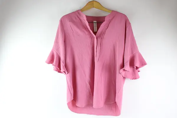 B Women's Pink V-Neck Short Bell Sleeve Top XXL Pre-Owned