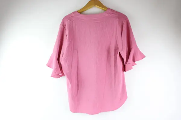 B Women's Pink V-Neck Short Bell Sleeve Top XXL Pre-Owned