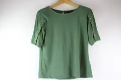 A.U.W Women's Green Short Sleeve Keyhole Back Shirt Silver Ring Detail M