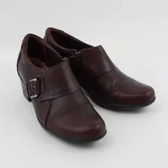 Clarks Women's Burgundy Leather Buckle Ankle Booties Size 9