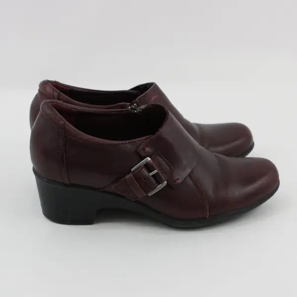 Clarks Women's Burgundy Leather Buckle Ankle Booties Size 9