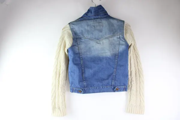 Forever 21 Women's Small Blue Denim Jacket Cream Cable Knit Sleeves