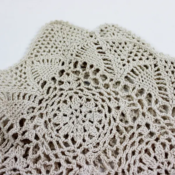 Set of 2 Cream Rectangular Crocheted Table Doilies 16 x 11