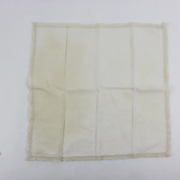 Set of 2 White Linen Napkins Lace Trim 17 x 15 Inch
