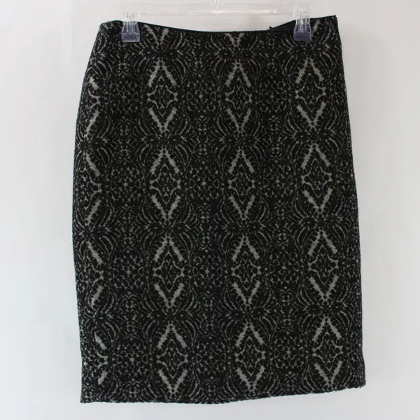Talbots Women's Wool Blend Pencil Skirt Black Gray Knee Length Size 6 FLAWED