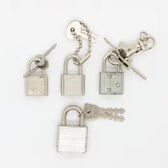Lot of 4 Assorted Unbranded Padlocks with Keys Hardware 