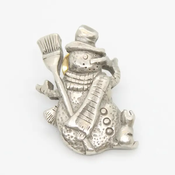 Avon Snowman Brooch Pin Silver Tone Metal Winter Holiday Jewelry 1.3"