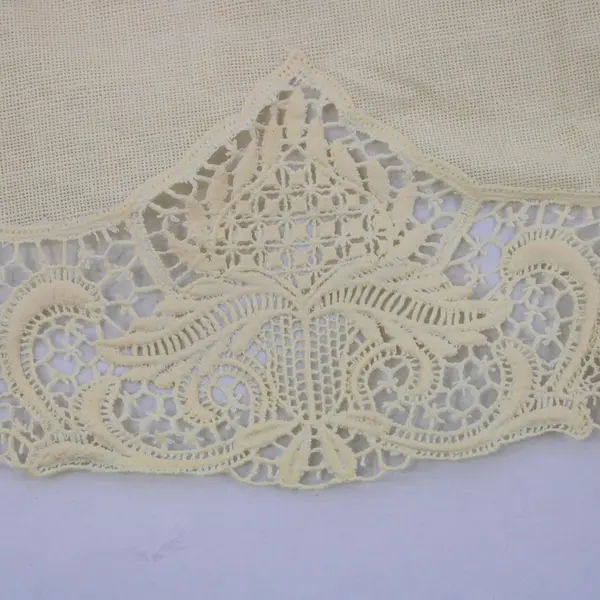 Set of 2 Off-White/Ecru Lace Oval Placemats 19.5 Inch Table Linens