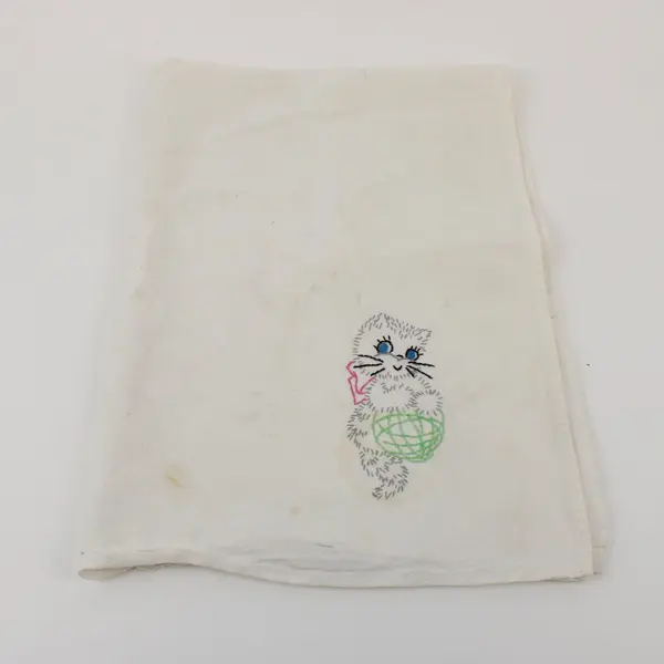 Lot of 2.5 lb Kitschy Tablecloth Fabric Pieces DIY Craft Sewing FLAWED