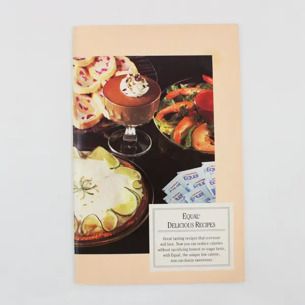 Lot of 4 Cookbook Booklets Equal Betty Crocker Pampered Chef Pillsbury 1983-2004