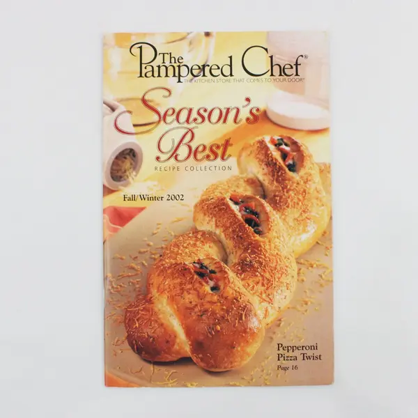 Lot of 4 Cookbook Booklets Equal Betty Crocker Pampered Chef Pillsbury 1983-2004