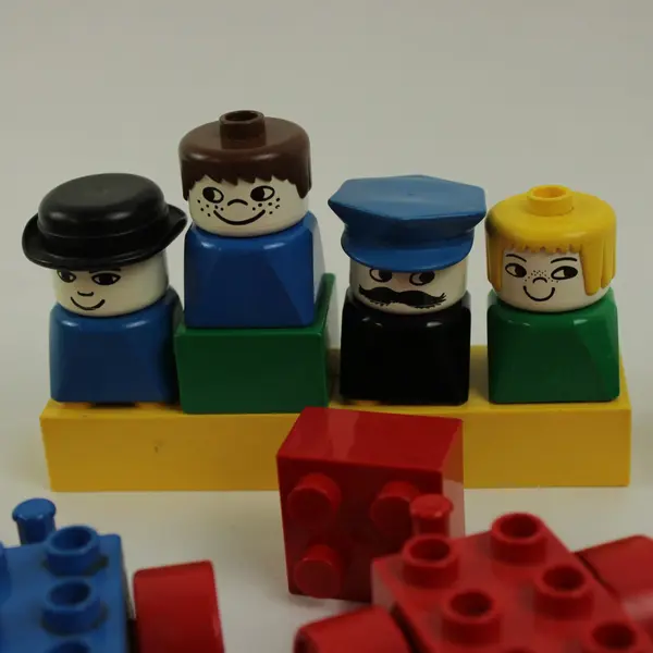 LEGO DUPLO 6.25 lb Assorted Building Bricks Blocks Multicolor Used