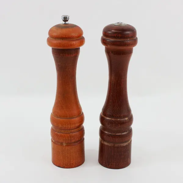 Leeds Engineering Corp 10in Dark Wood Salt & Pepper Grinders