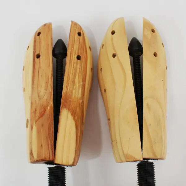 Florsheim Women's Wooden Adjustable Shoe Stretchers Pair With Felt Bags