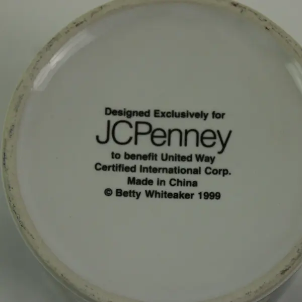 Lot of 2 JCPenney Betty Whiteaker 1999 Ceramic Christmas Mugs Snowman Tree
