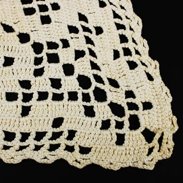 Handmade Crochet White Lace Square Table Doily 16.5 x 16.5 Inches