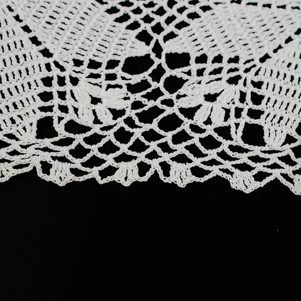 Crocheted Lace Table Runner Cream Floral Openwork