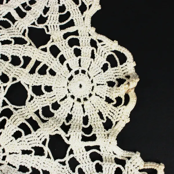 Cream Ivory Crochet Lace Doily 20 Inch Round Table Decor