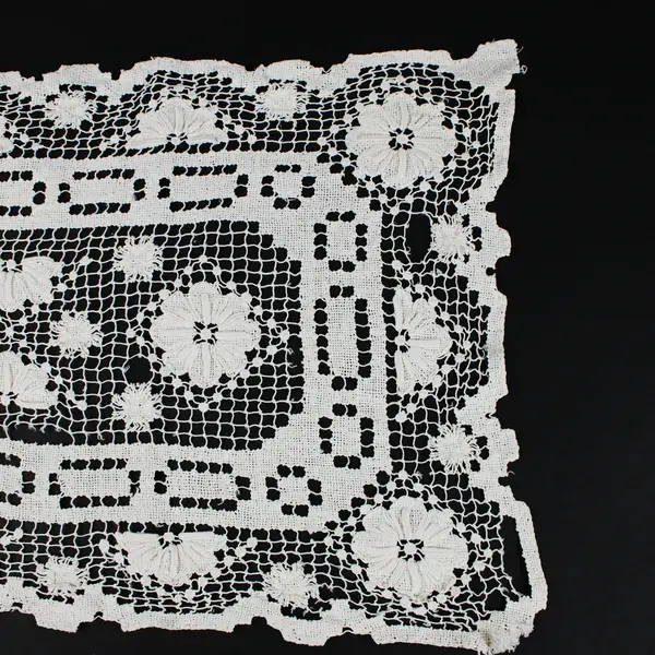 Vintage Crochet Lace Rectangular Doily Table Runner 38 x 12