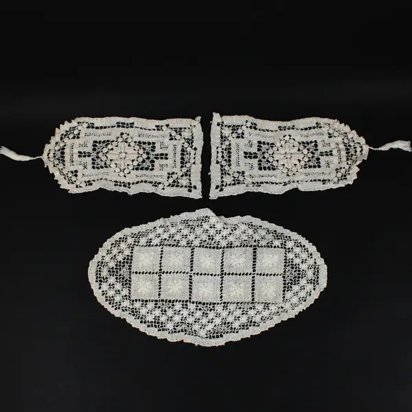 Lot of 3 Handmade Crochet Lace Doilies Table Centerpieces