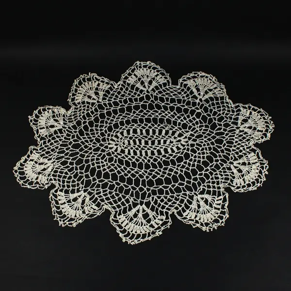 Oblong Crochet Lace Doily Floral Table Centerpiece Scalloped Edge