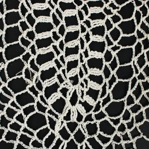 Oblong Crochet Lace Doily Floral Table Centerpiece Scalloped Edge
