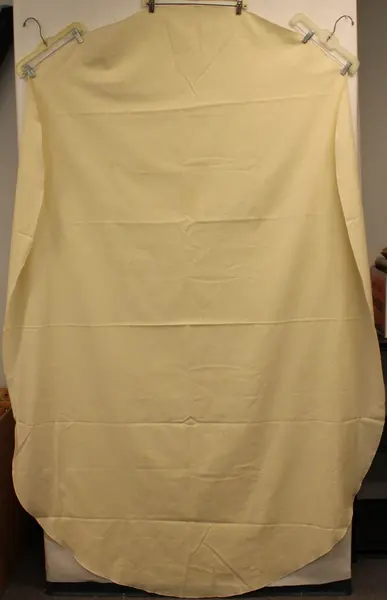 Oval Cream Linen-Like Tablecloth 58"x80" 