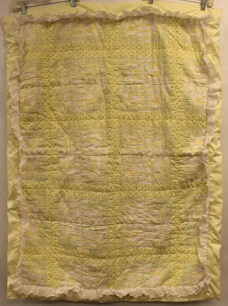 Handmade Yellow Floral Patchwork Quilted Baby Blanket 34x44 Flawed Frayed Lace