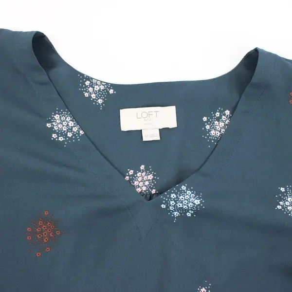LOFT Outlet Petite Small Dark Teal Floral V-Neck Short Sleeve Top