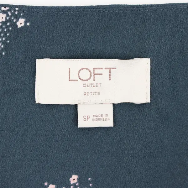 LOFT Outlet Petite Small Dark Teal Floral V-Neck Short Sleeve Top