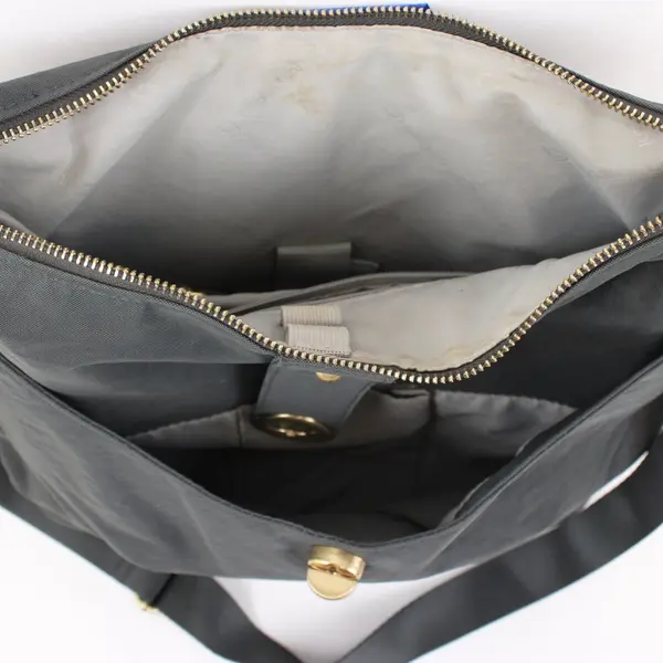 Baggallini Gray Shoulder Bag Women's Everyday Organizational Purse