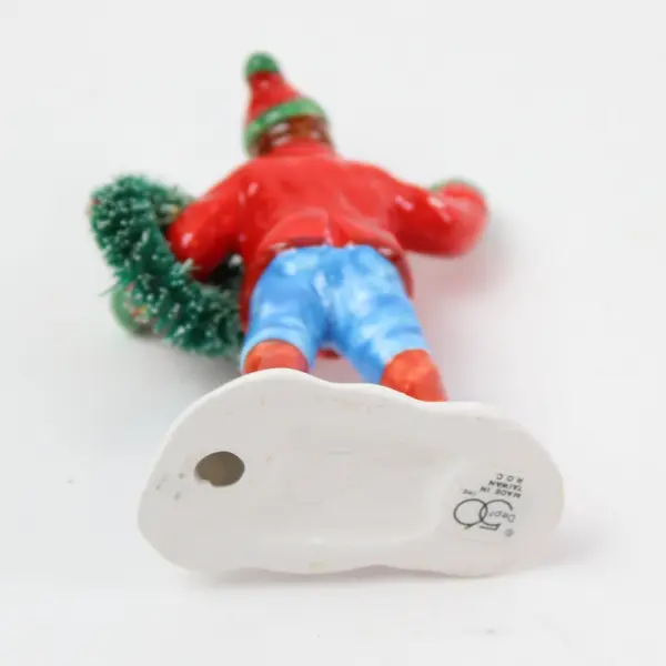Department 56 Snow Village Elf Carrying Wreath Christmas Figurine