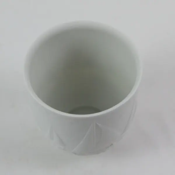 Lladró Sailing the Seas Portavela Regata 17657 Porcelain Candle Holder