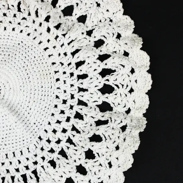Assorted Crochet Doilies Cream White Fringe Scalloped Table Decor