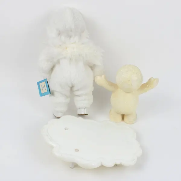 Ashton-Drake Snowbabies Beneath the Mistletoe Figurine Titus Tomescu 96501-HT
