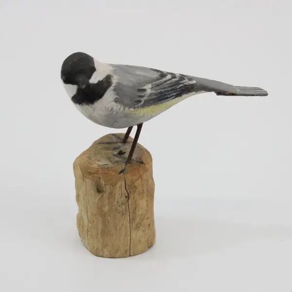 Peter Peltz Hand-Carved Hand-Painted Wood Chickadee Figurine Round Base Signed